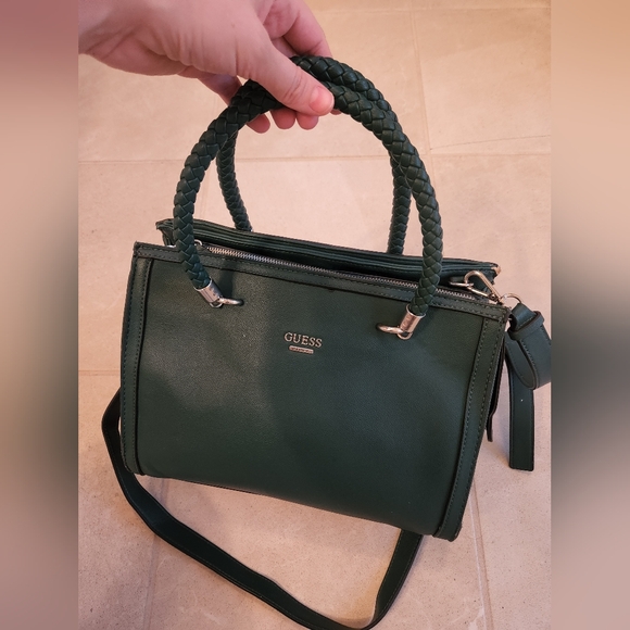 Emerald green purse guess brand - Picture 2 of 10